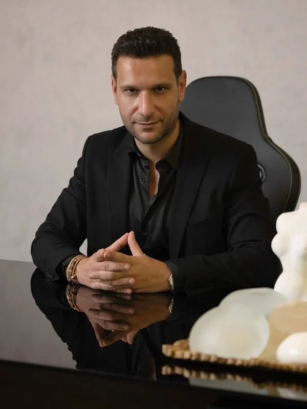 Dr. Pascal Dameh - Chirurg Estetician